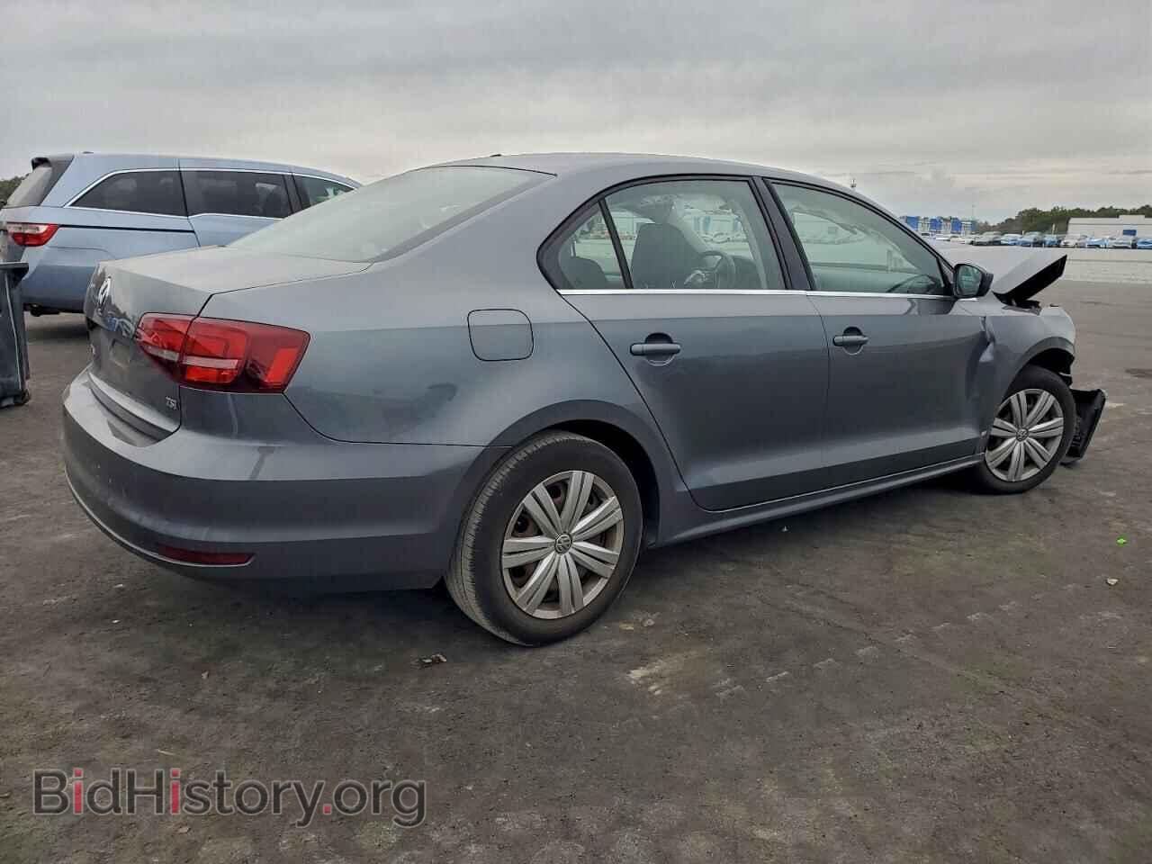 2017 VOLKSWAGEN JETTA - VIN: 3VW2B7AJXHM272872 - Фото 3