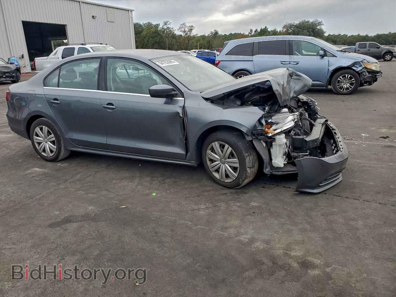 2017 VOLKSWAGEN JETTA - VIN: 3VW2B7AJXHM272872 - Фото 4