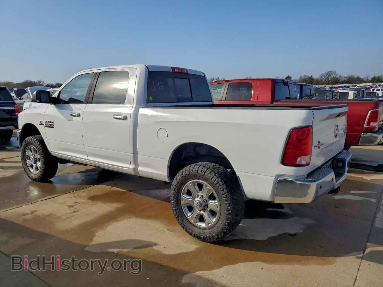 2015 RAM All Models - VIN: 3C6UR5DL3FG664734 - Photo 2