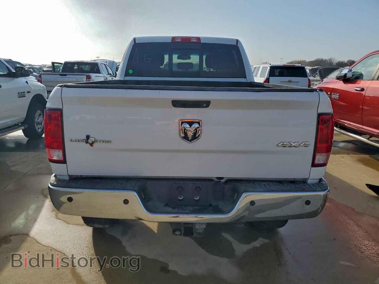 2015 RAM All Models - VIN: 3C6UR5DL3FG664734 - Photo 6