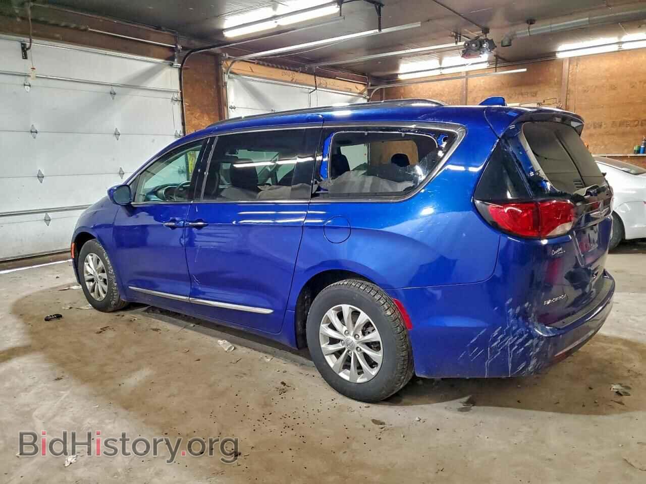 2018 CHRYSLER PACIFICA - VIN: 2C4RC1BG3JR234073 - Фото 2