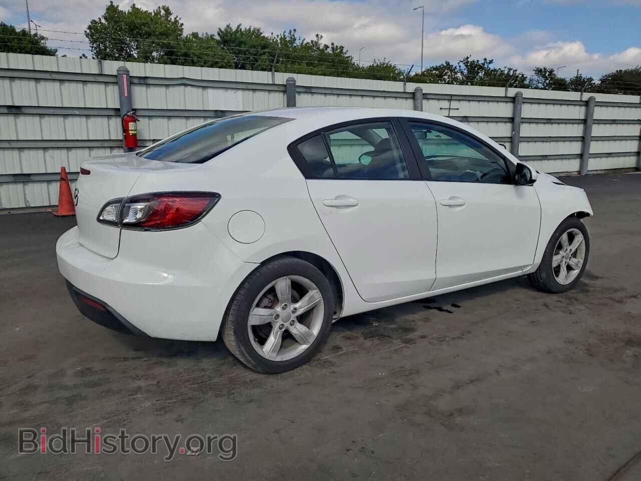 2011 MAZDA 3 - VIN: JM1BL1VF5B1470203 - Photo 3