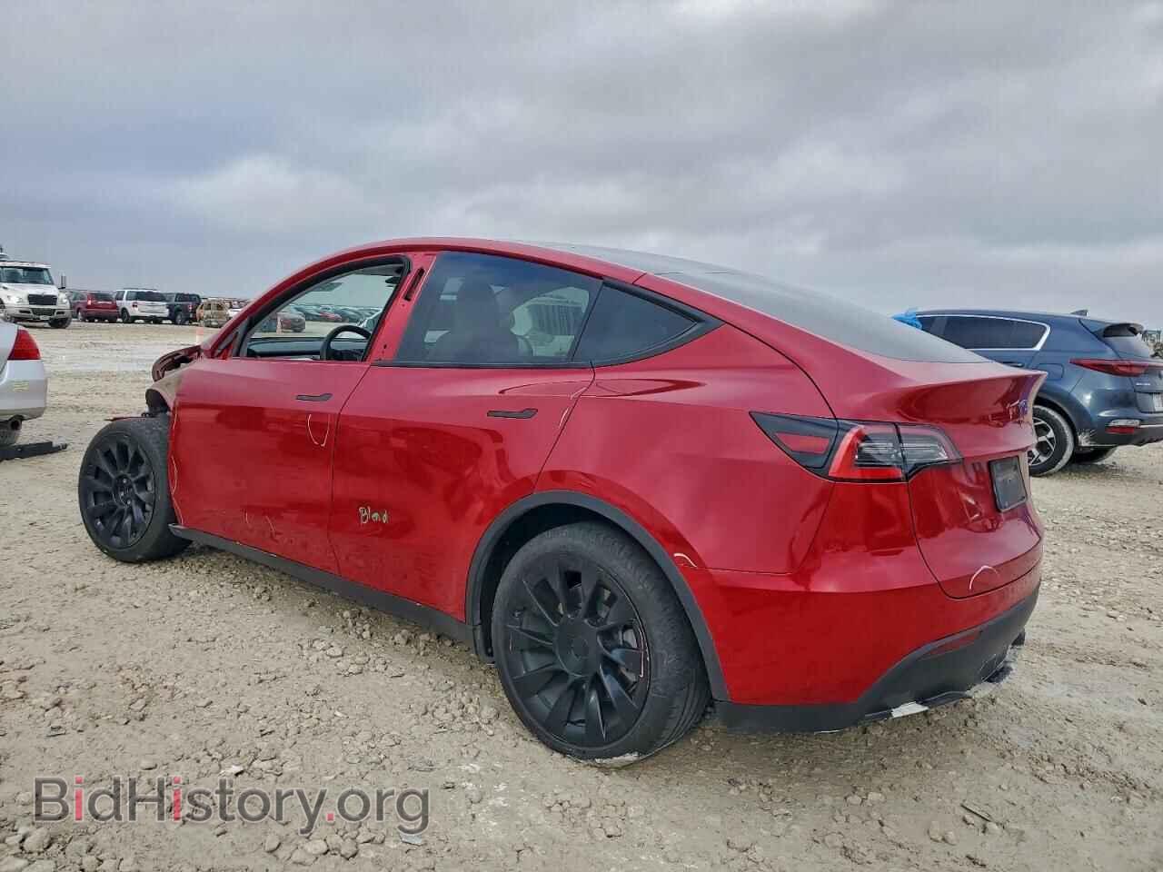 2021 TESLA MODEL Y - VIN: 5YJYGAEE1MF134774 - Photo 2