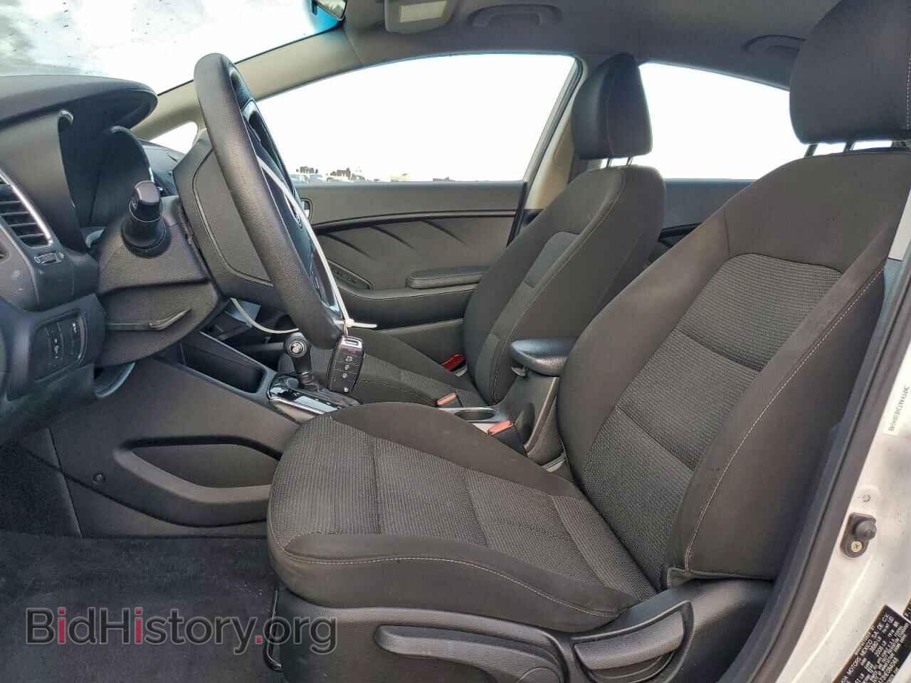 2017 KIA FORTE - VIN: 3KPFK4A73HE084048 - Фото 7