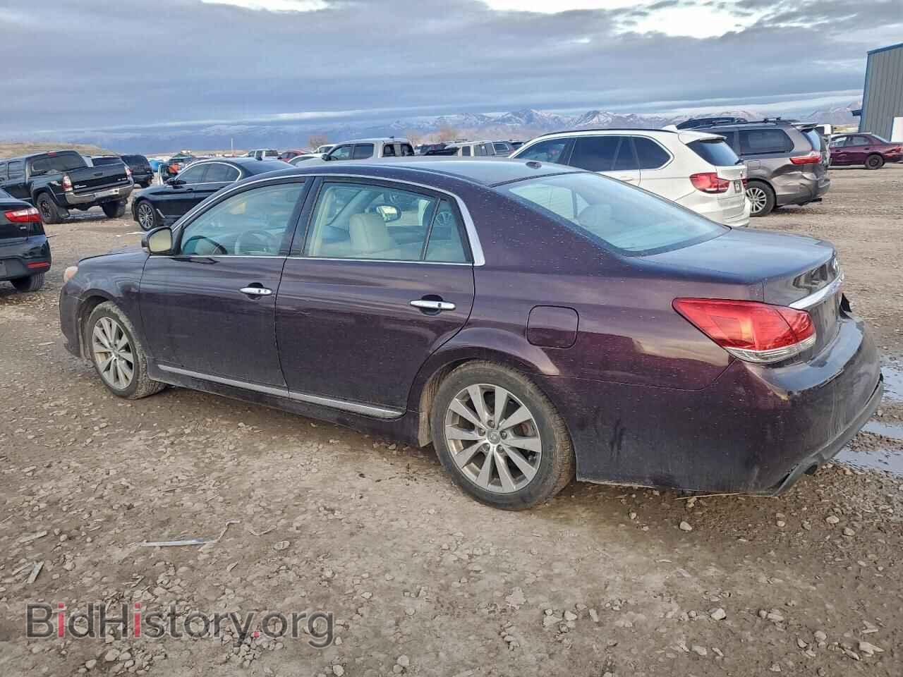 2011 TOYOTA AVALON - VIN: 4T1BK3DB7BU393731 - Фото 2