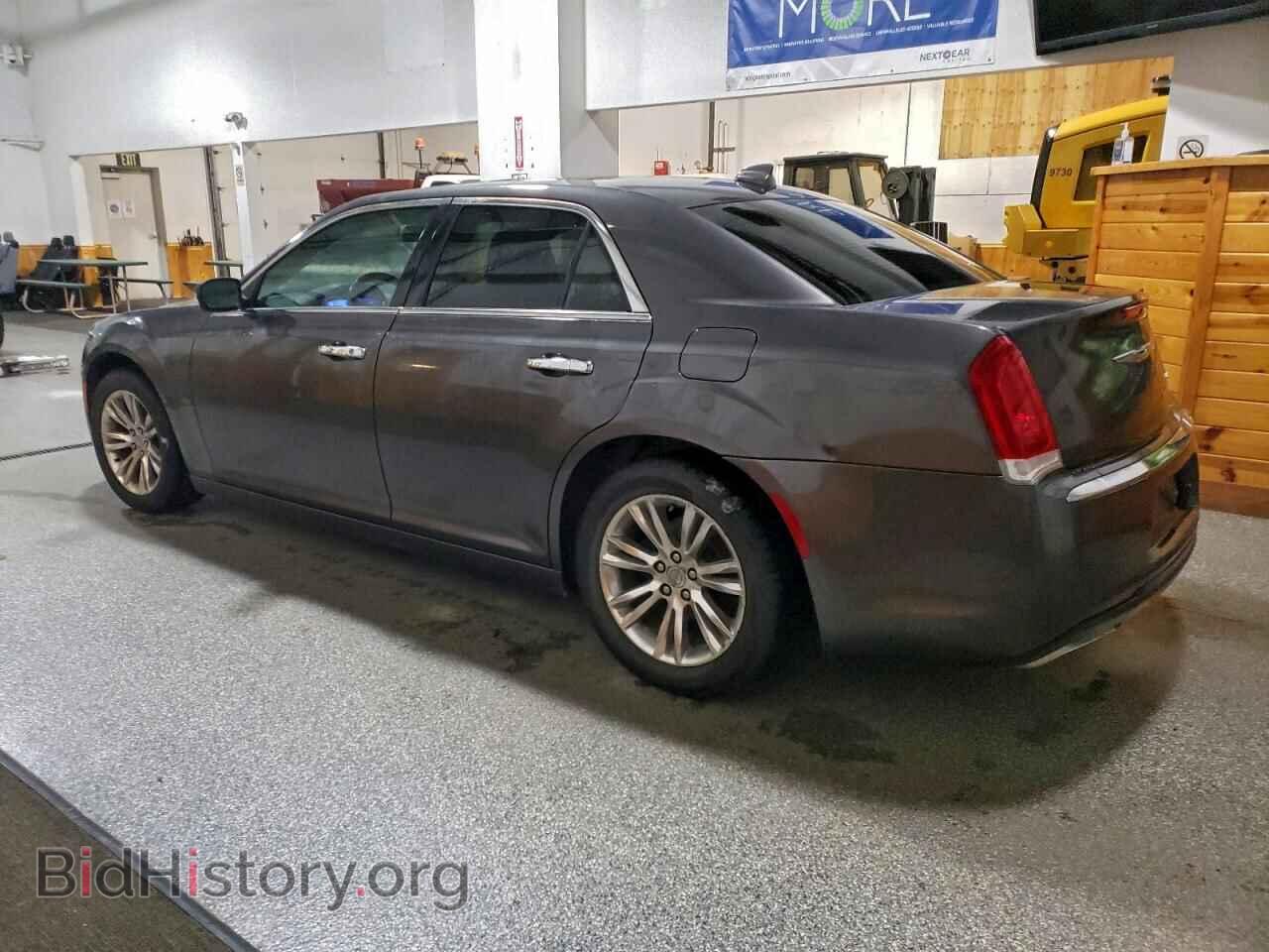2016 CHRYSLER 300 - VIN: 2C3CCAEG3GH189706 - Фото 2