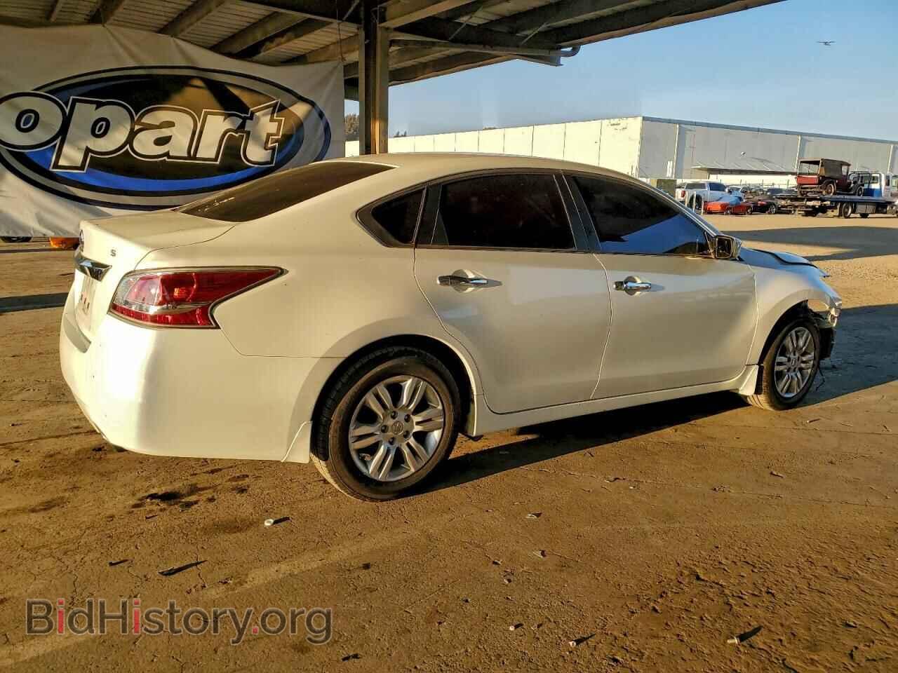 2015 NISSAN ALTIMA - VIN: 1N4AL3AP1FC211049 - Фото 3
