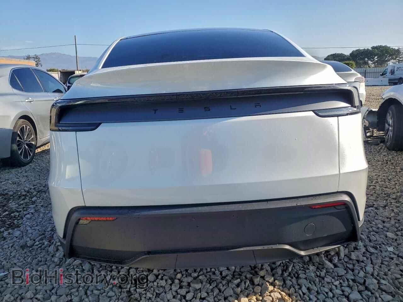 2026 TESLA MODEL Y - VIN: 7SAYGDED4TF402663 - Фото 6