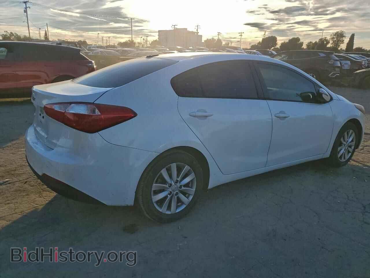 2014 KIA FORTE - VIN: KNAFX4A66E5243402 - Фото 3