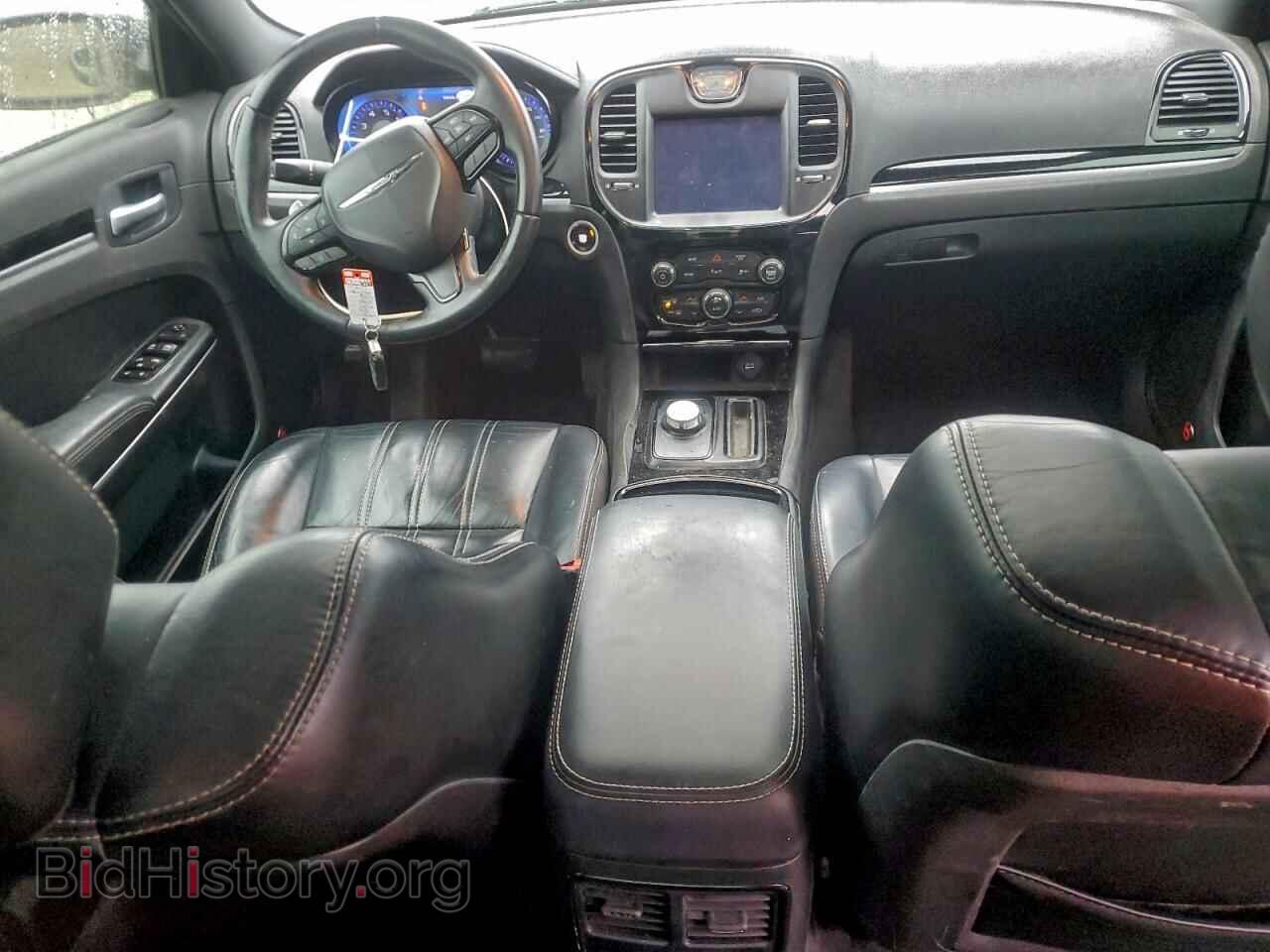 2017 CHRYSLER 300 - VIN: 2C3CCABT2HH593809 - Фото 8