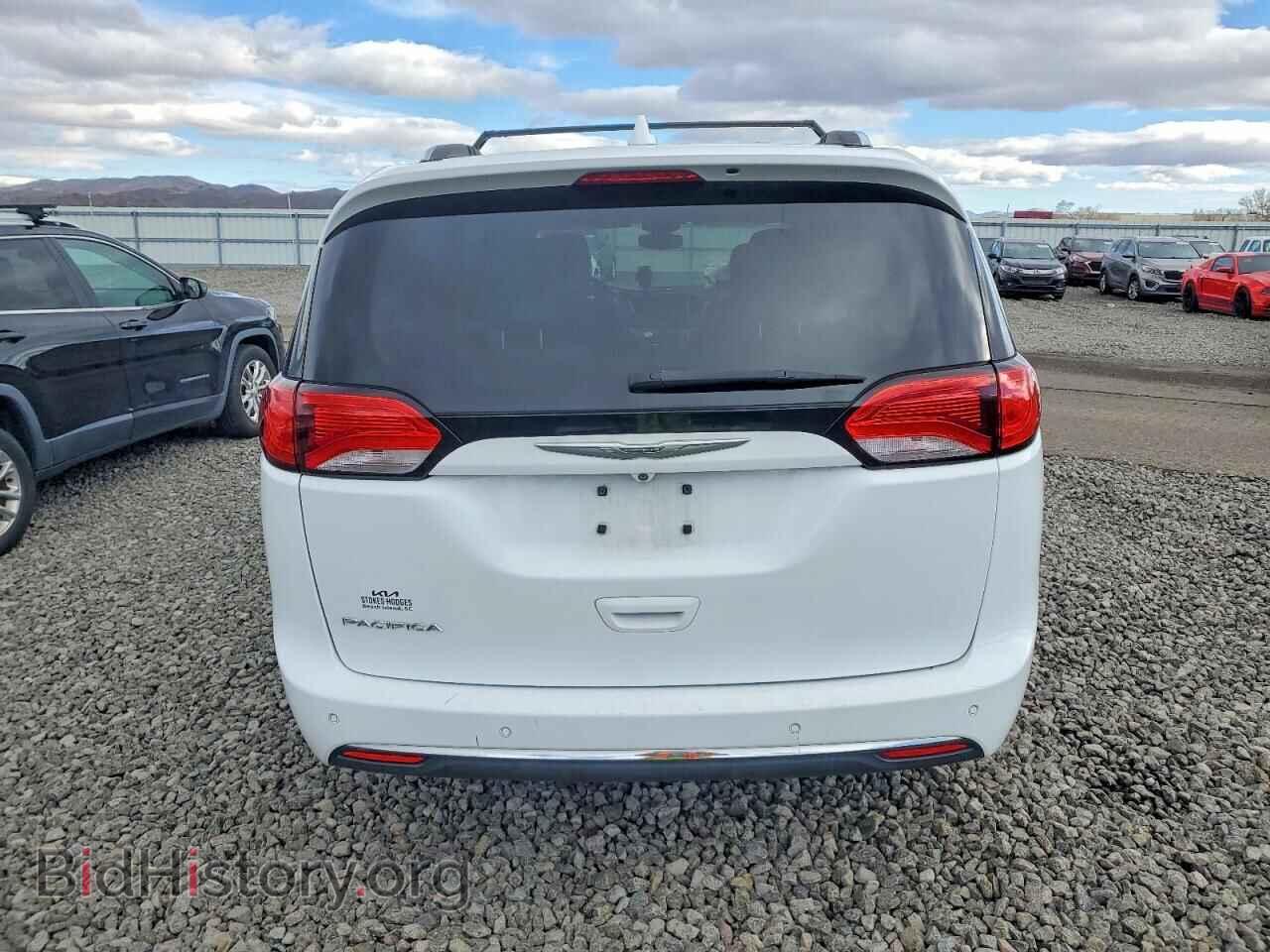 2017 CHRYSLER PACIFICA - VIN: 2C4RC1EG4HR608390 - Фото 6