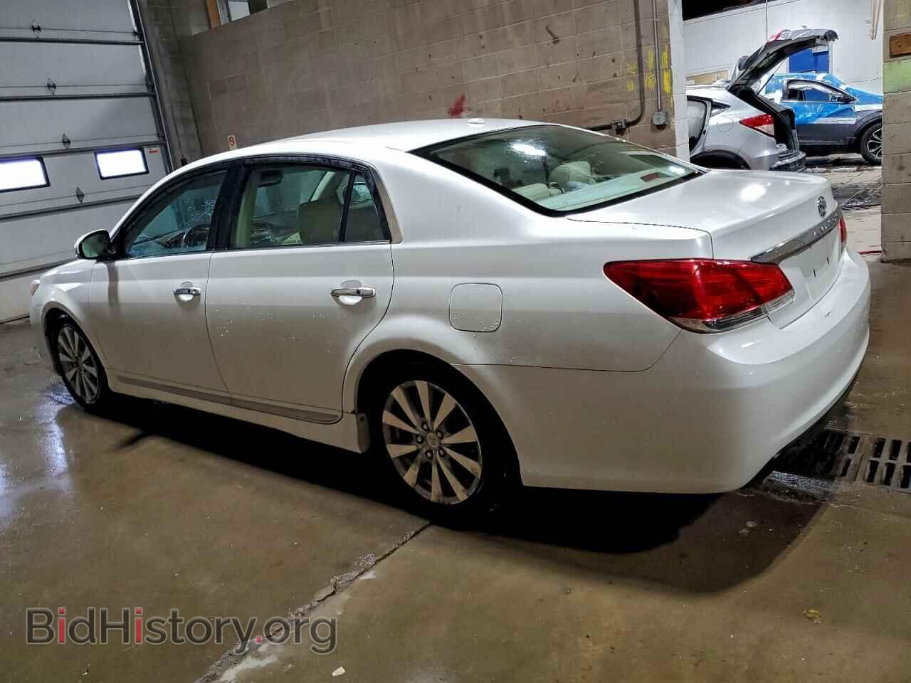 2011 TOYOTA AVALON - VIN: 4T1BK3DB1BU415433 - Фото 2