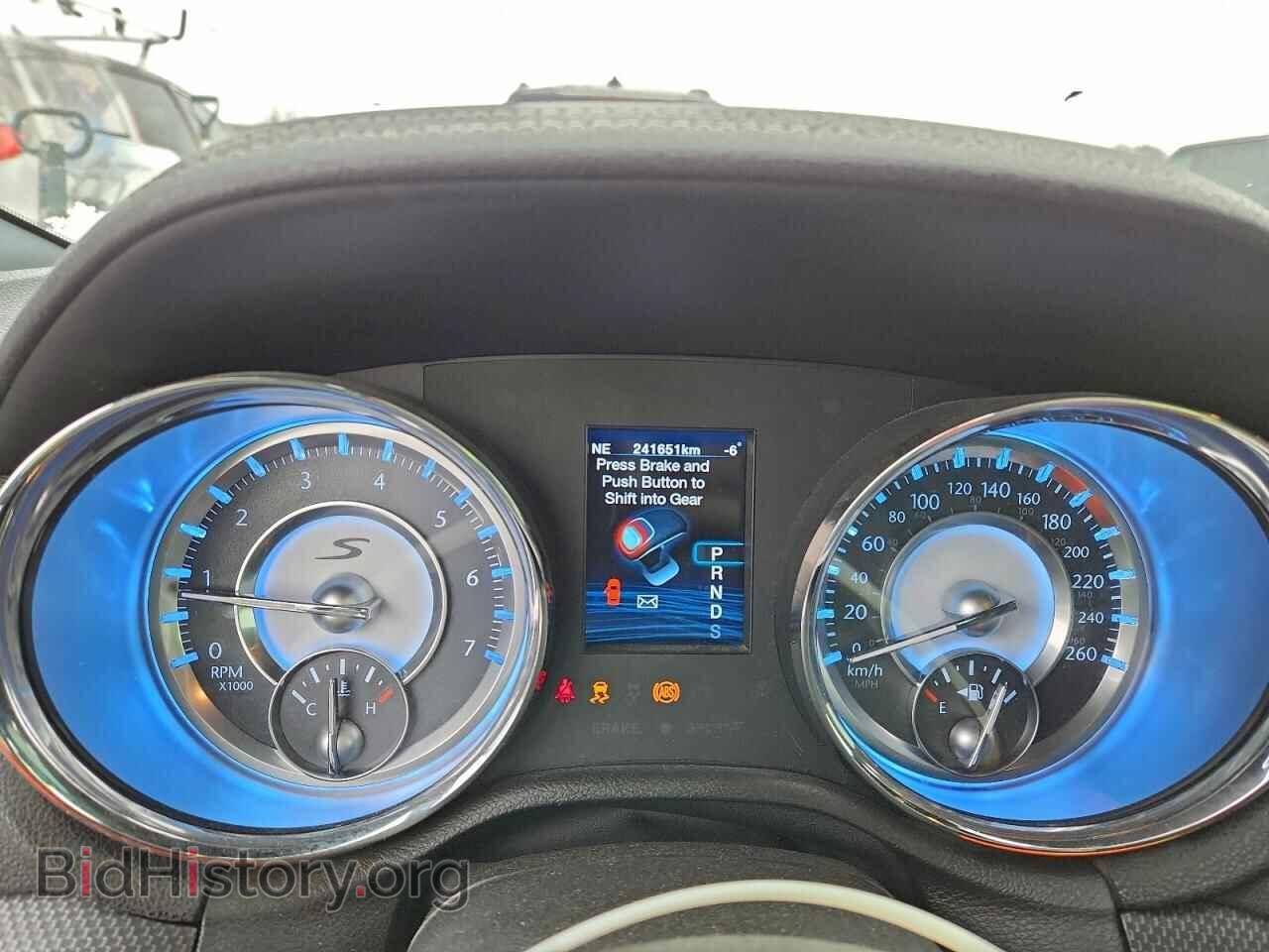 2012 CHRYSLER 300 - VIN: 2C3CCABG9CH283233 - Фото 9