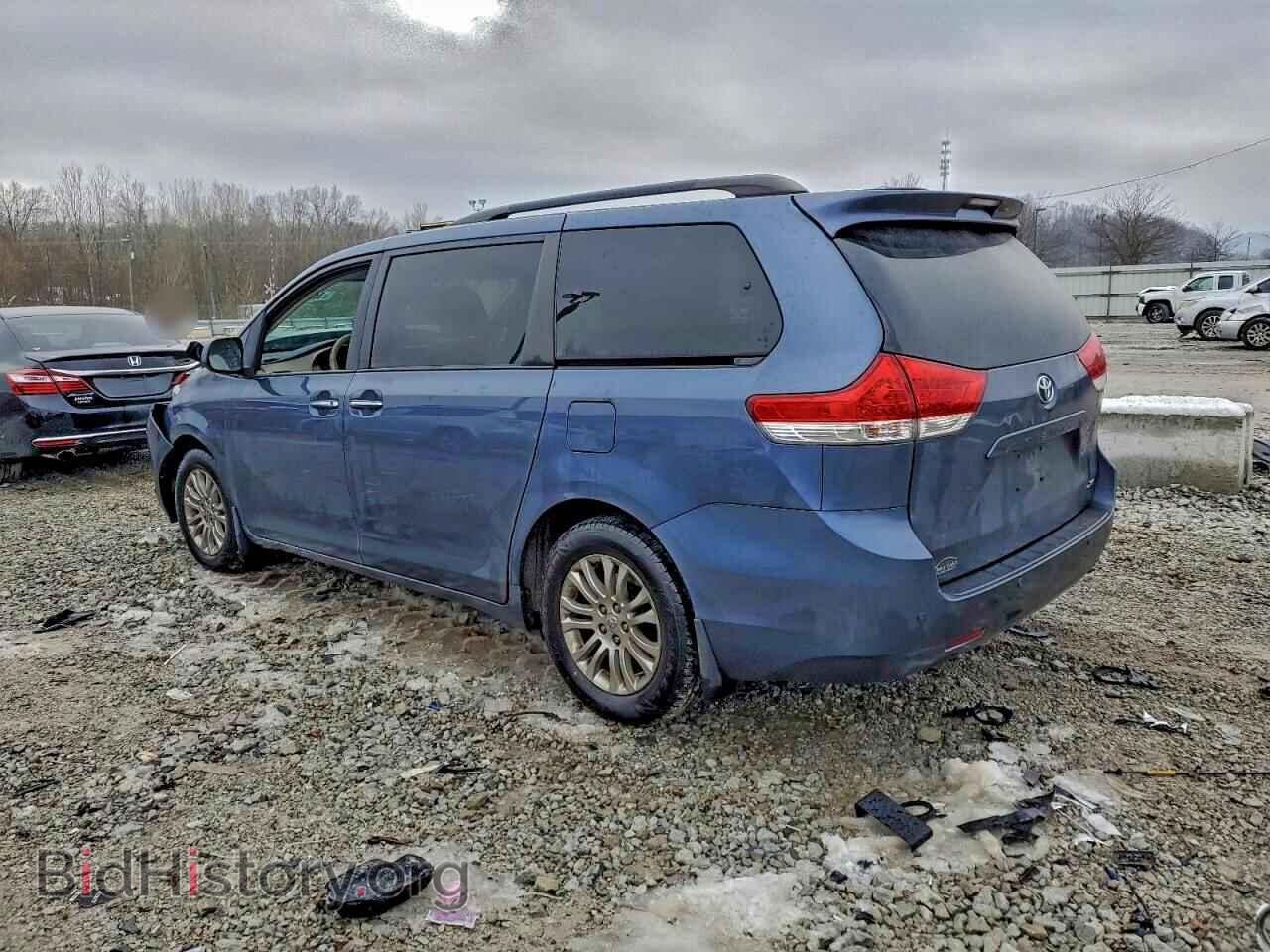 2013 TOYOTA All Models - VIN: 5TDYK3DC9DS397066 - Фото 2