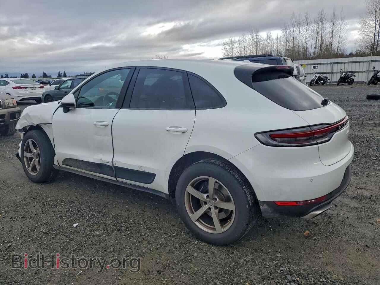 2019 PORSCHE MACAN - VIN: WP1AA2A56KLB02409 - Photo 2