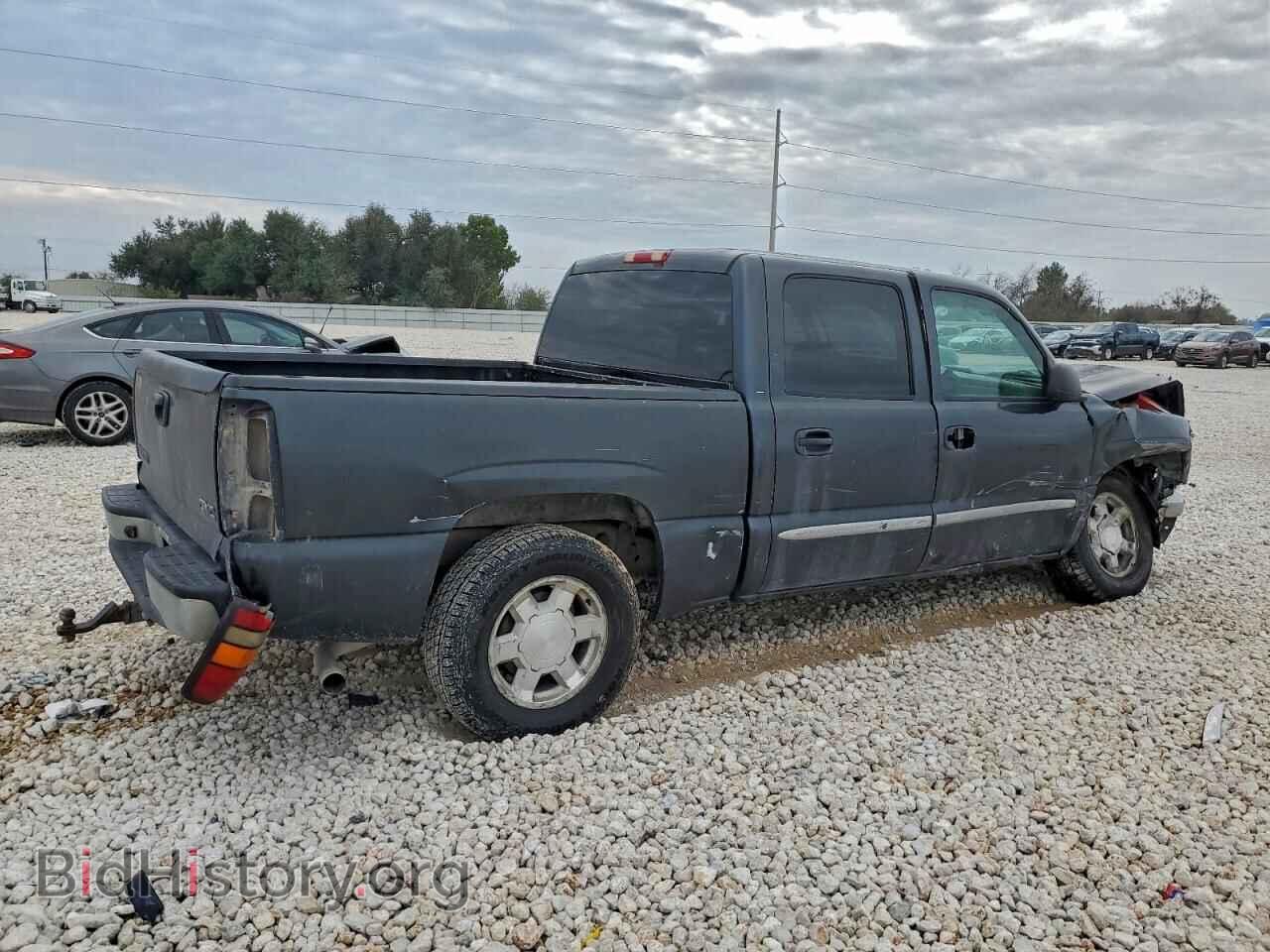2005 GMC SIERRA - VIN: 2GTEC13T051202843 - Фото 3