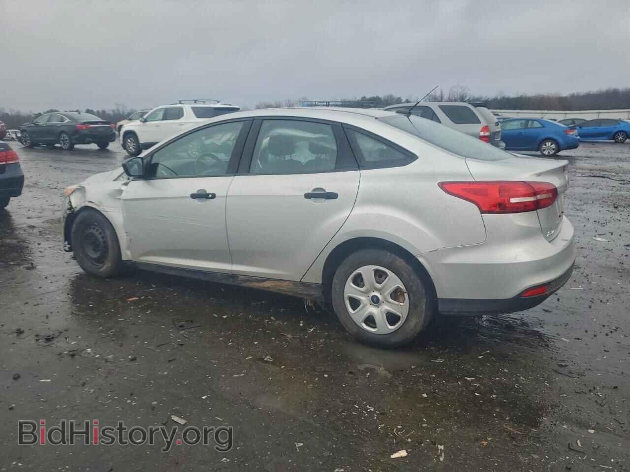 2017 FORD FOCUS - VIN: 1FADP3E20HL316152 - Photo 2