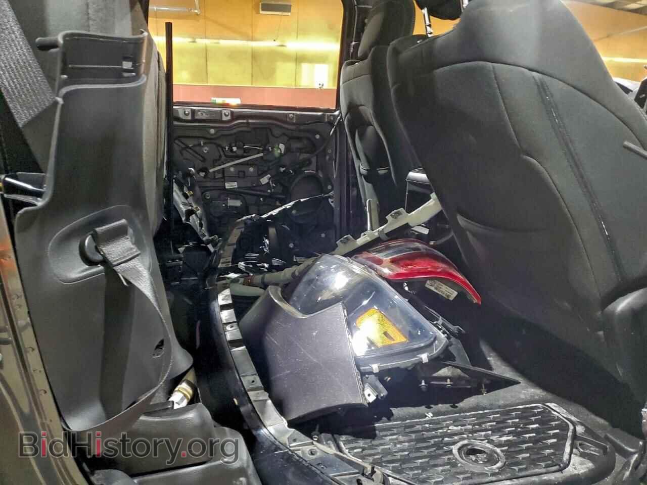 2021 RAM 1500 - VIN: 1C6SRFFT2MN588194 - Фото 10