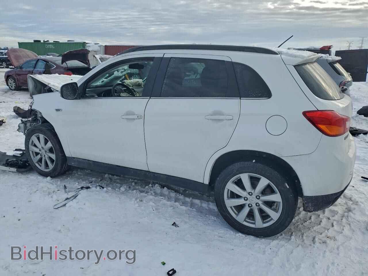 2015 MITSUBISHI OUTLANDER - VIN: 4A4AP4AW2FE055435 - Фото 2
