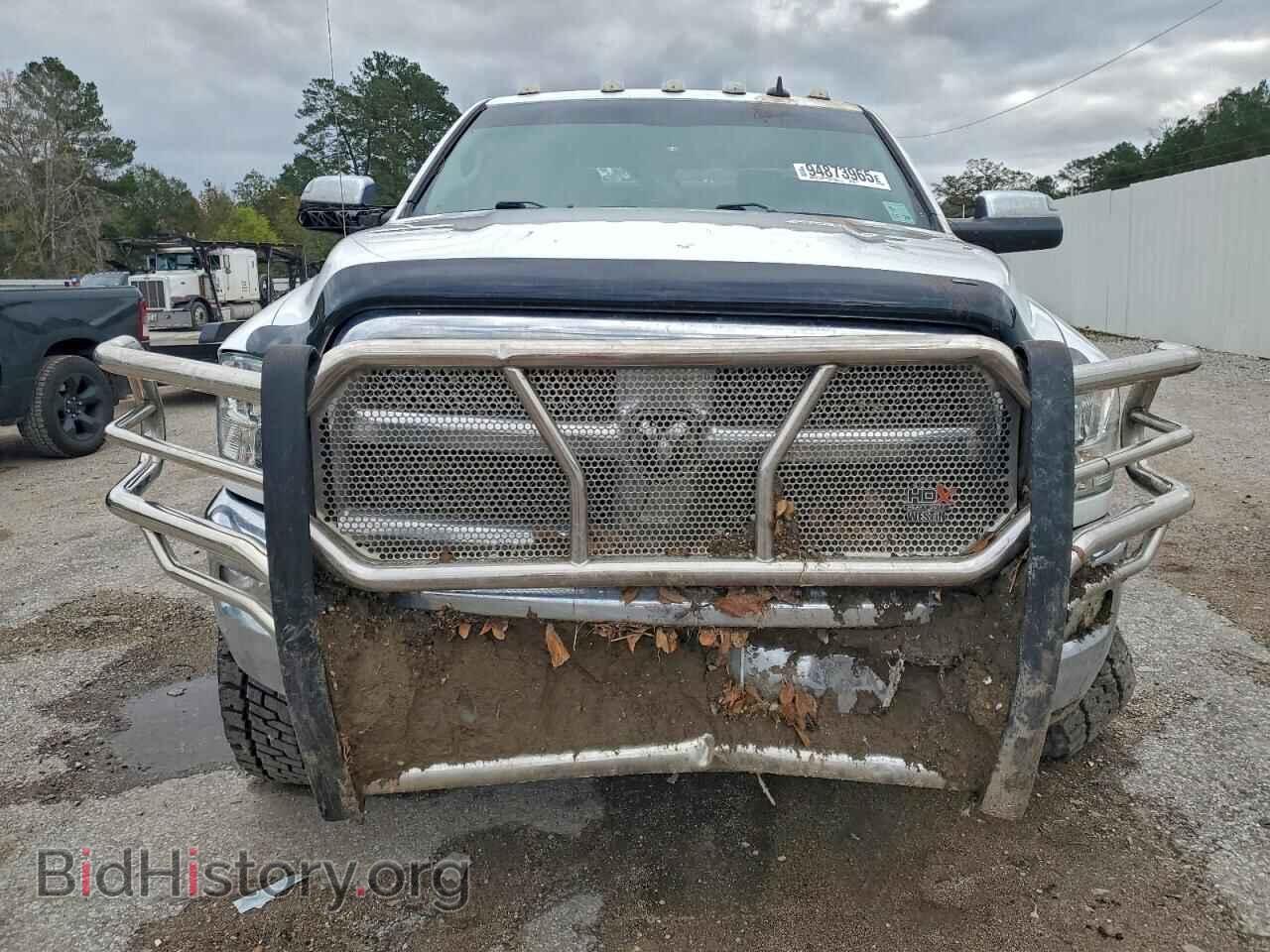 2018 RAM All Models - VIN: 3C6UR5DL2JG358777 - Фото 5