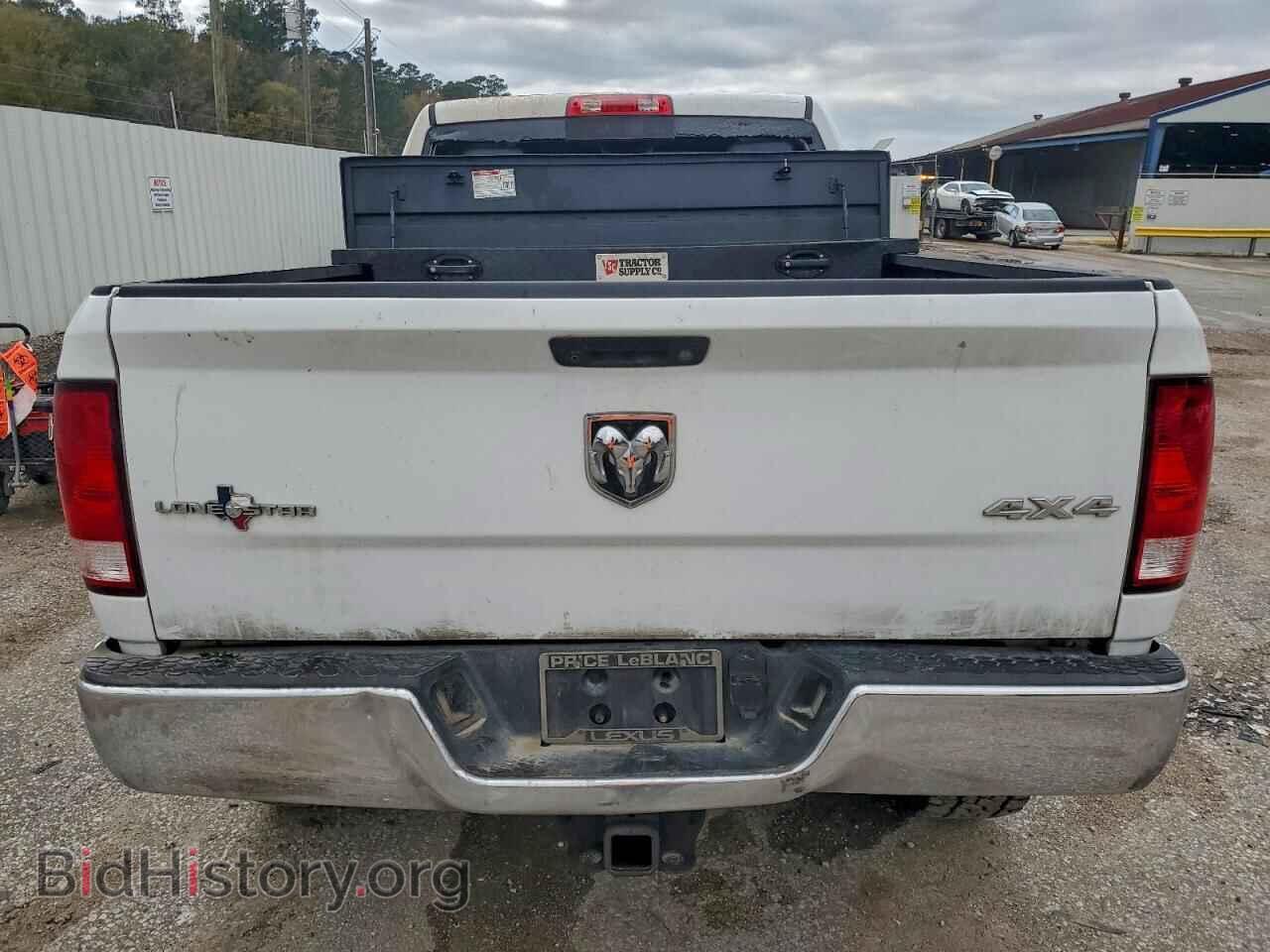2018 RAM All Models - VIN: 3C6UR5DL2JG358777 - Фото 6