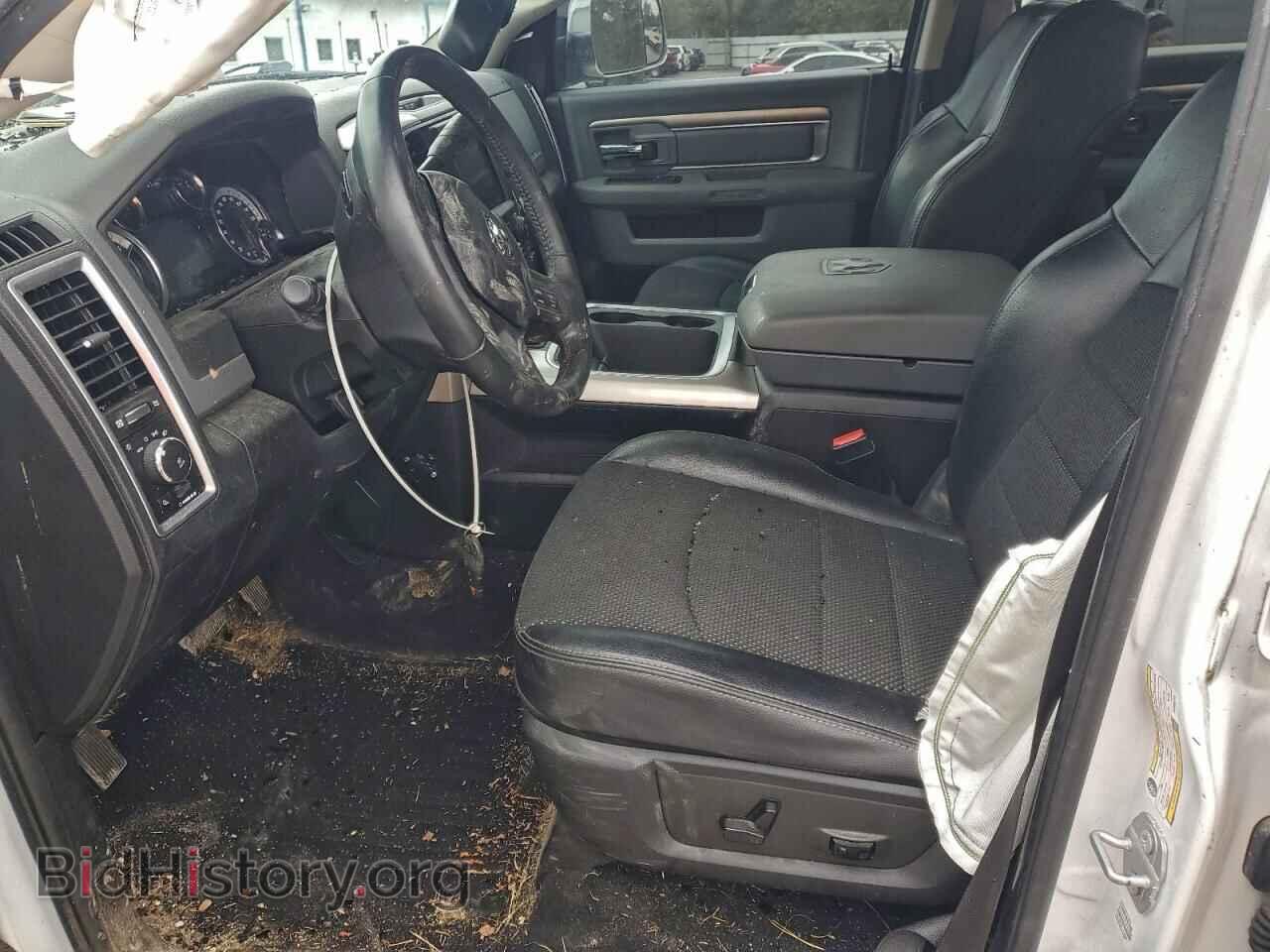 2018 RAM All Models - VIN: 3C6UR5DL2JG358777 - Фото 7