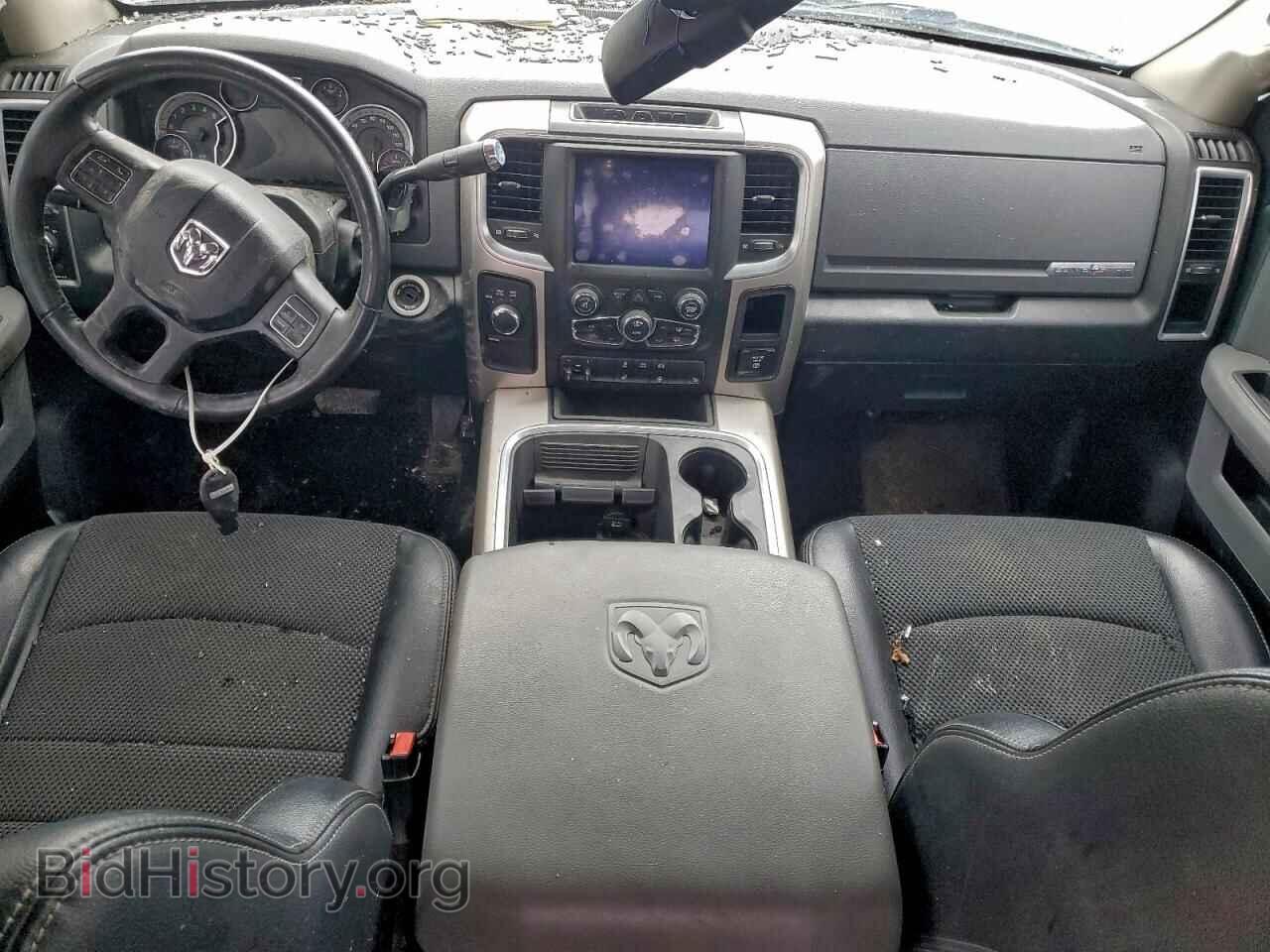 2018 RAM All Models - VIN: 3C6UR5DL2JG358777 - Фото 8