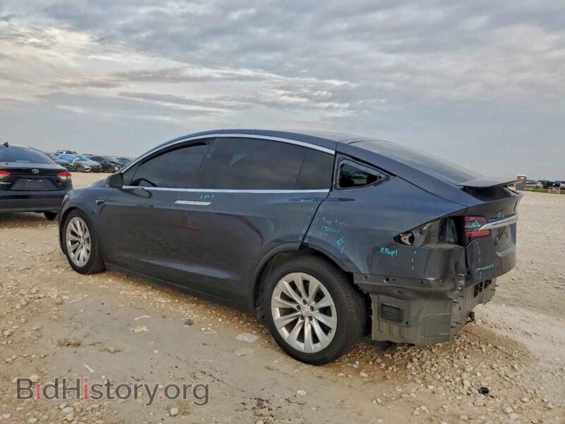 2018 Tesla MODEL X (VIN 5YJXCAE23JF091211) — photo 2 of 12