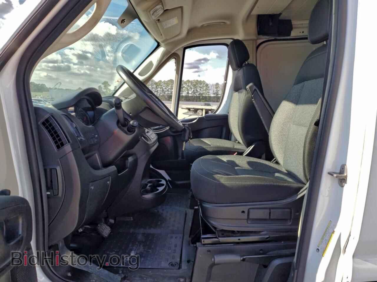 2019 RAM All Models - VIN: 3C6TRVNG2KE554244 - Фото 7
