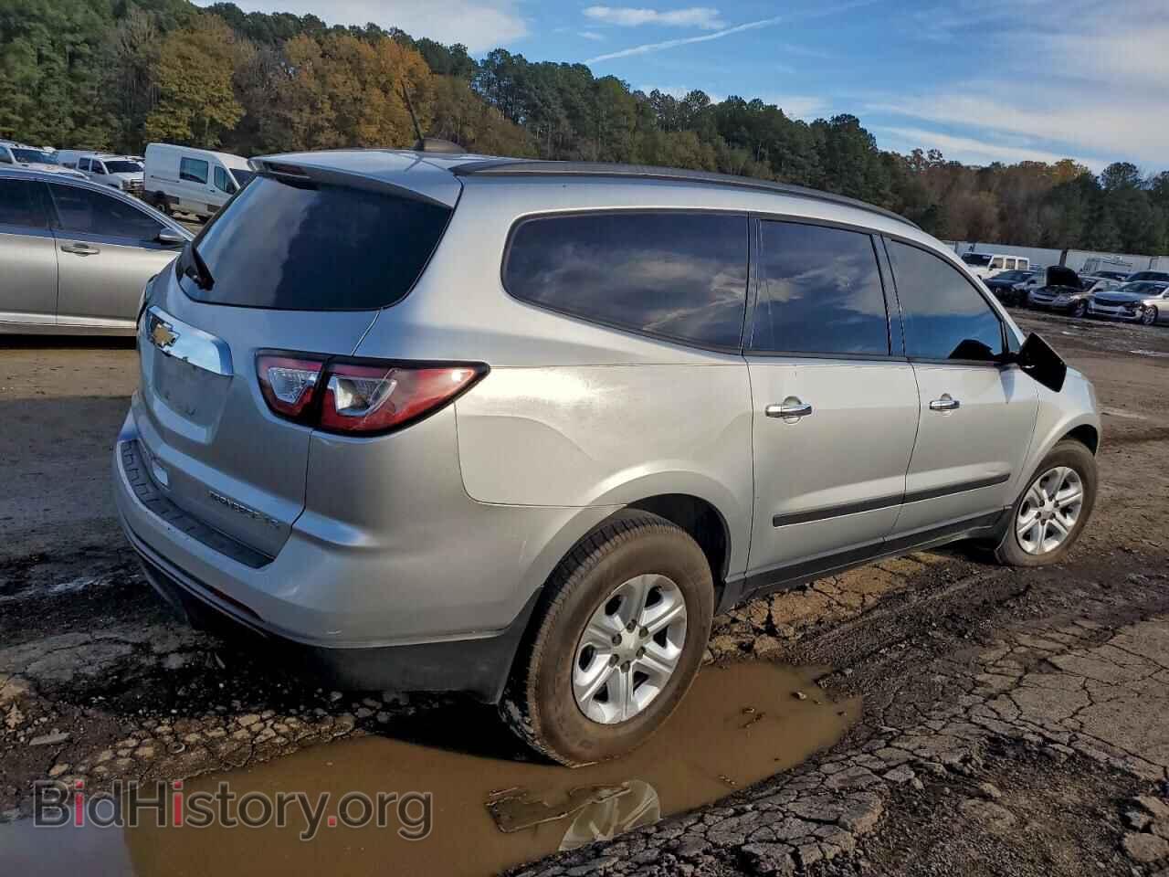 2016 CHEVROLET TRAVERSE - VIN: 1GNKRFKD4GJ302016 - Фото 3