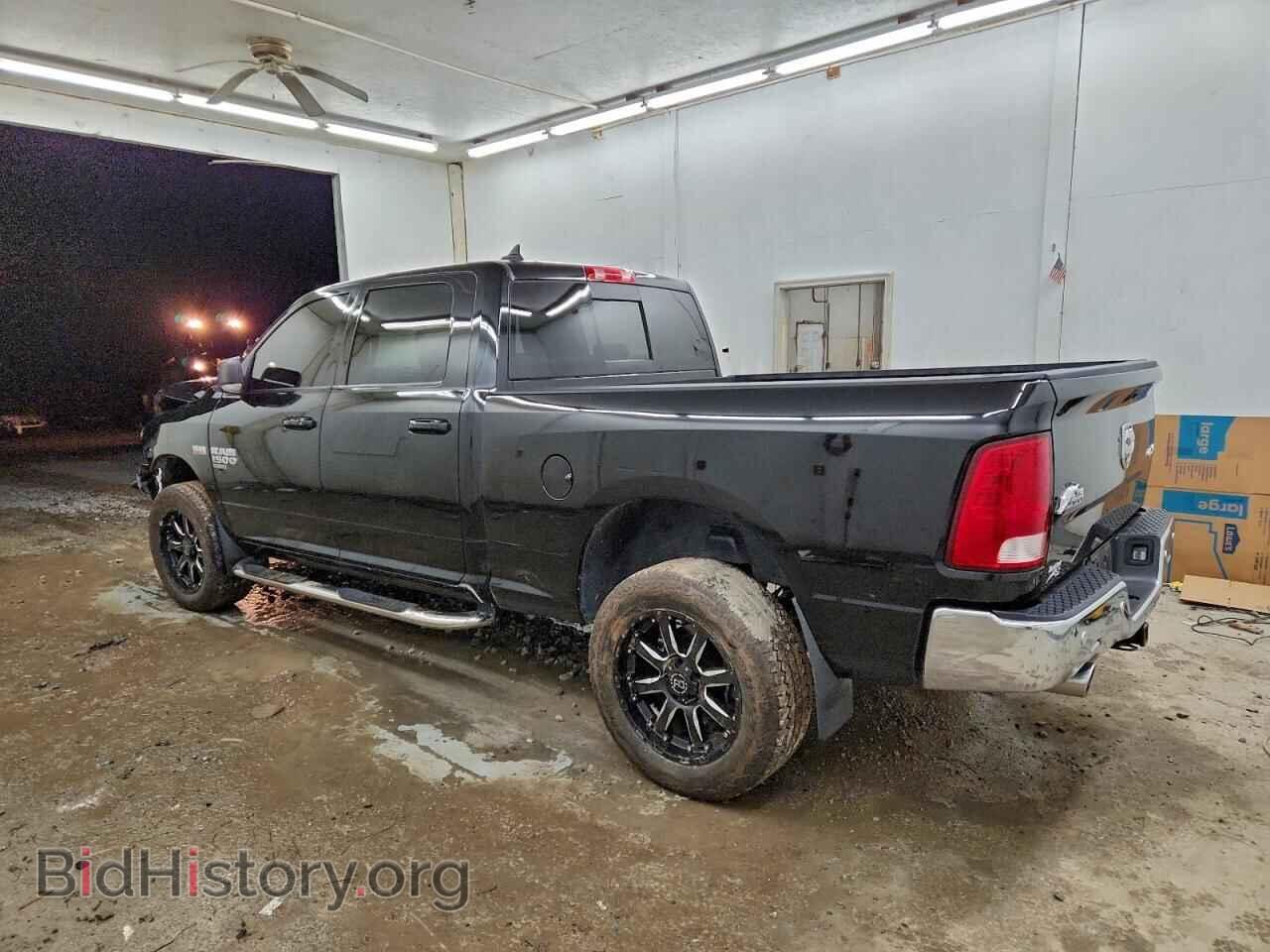 2019 RAM 1500 - VIN: 1C6RR7TT9KS712971 - Фото 2