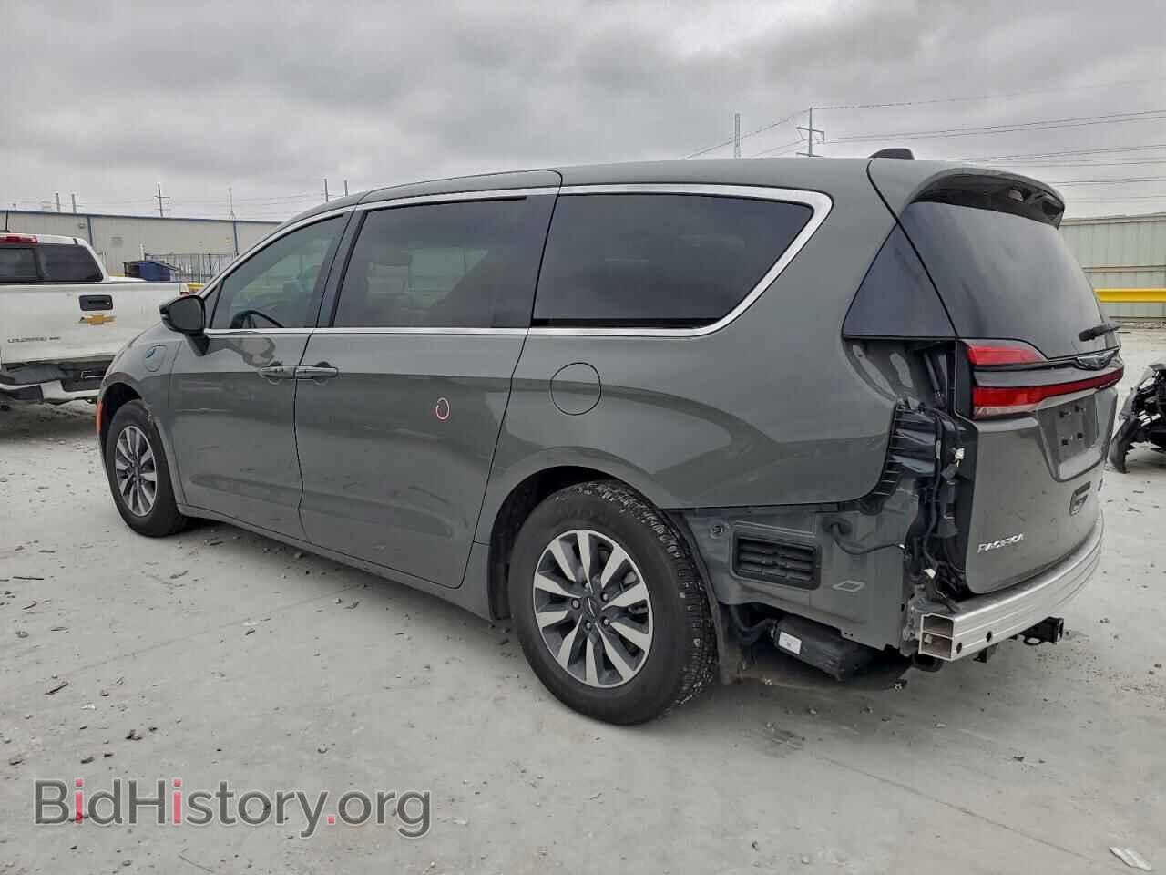 2025 CHRYSLER PACIFICA - VIN: 2C4RC1S71SR563128 - Фото 2