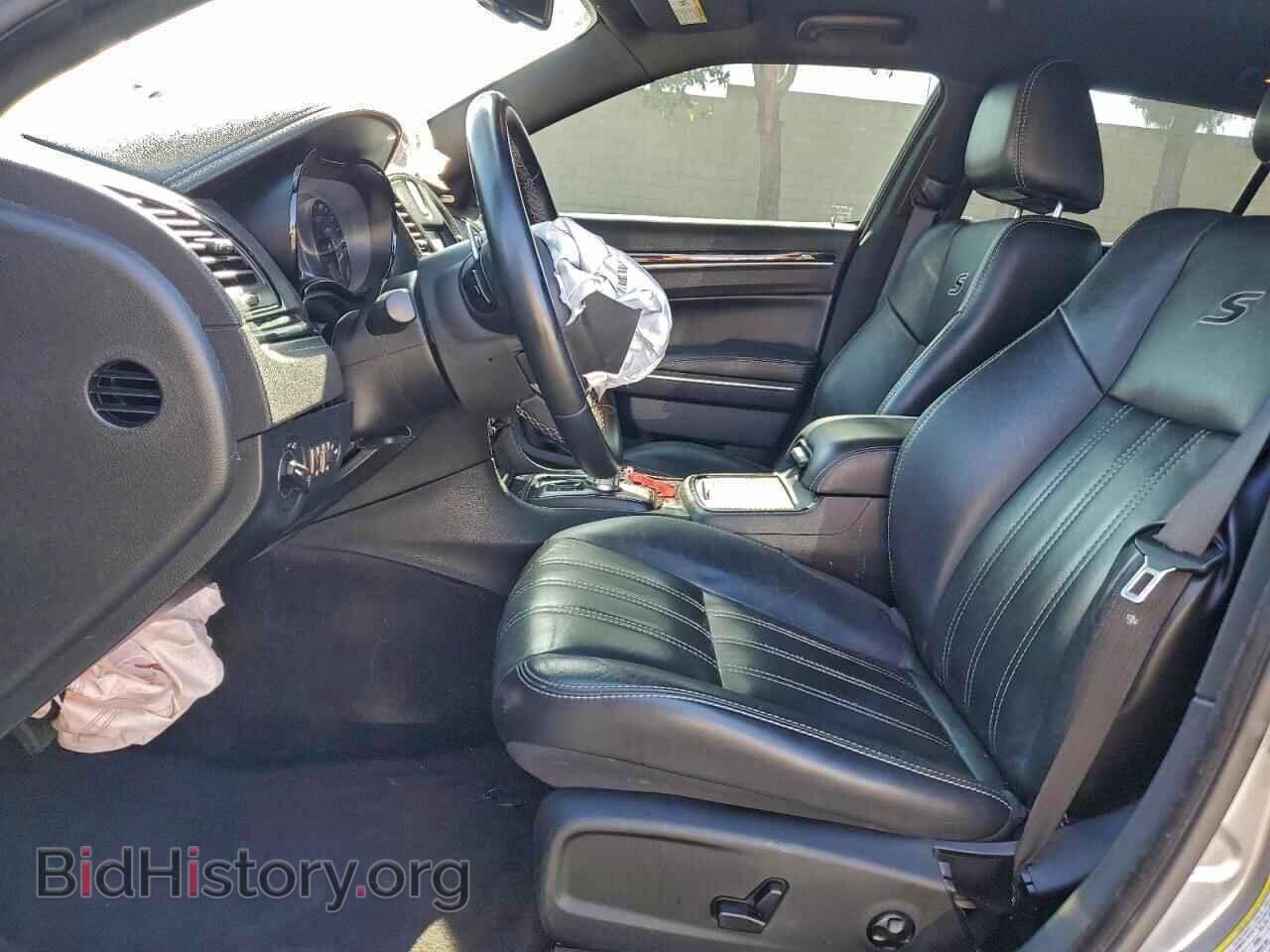 2018 CHRYSLER 300 - VIN: 2C3CCABG1JH214100 - Photo 7