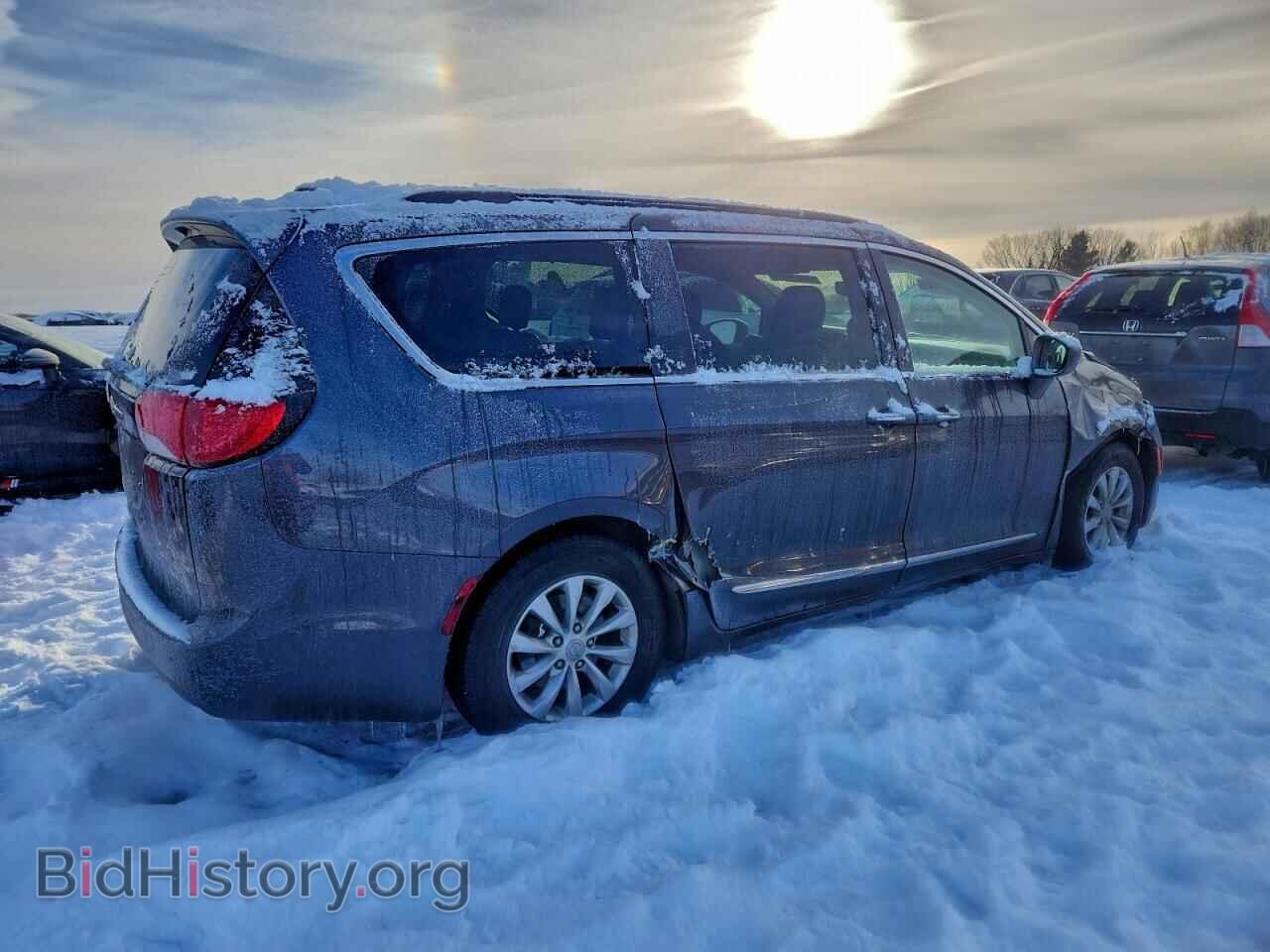 2017 CHRYSLER PACIFICA - VIN: 2C4RC1BG9HR683316 - Фото 3