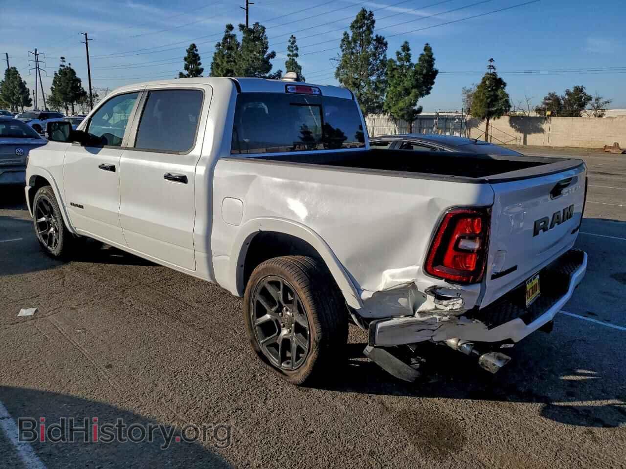 2025 RAM 1500 - VIN: 1C6SRFJP5SN755154 - Фото 2