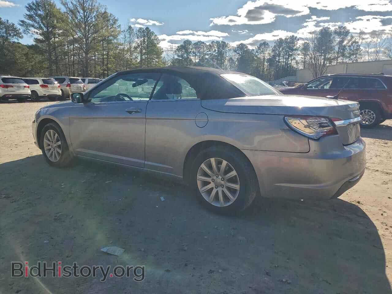 2013 CHRYSLER 200 - VIN: 1C3BCBEB5DN511772 - Фото 2
