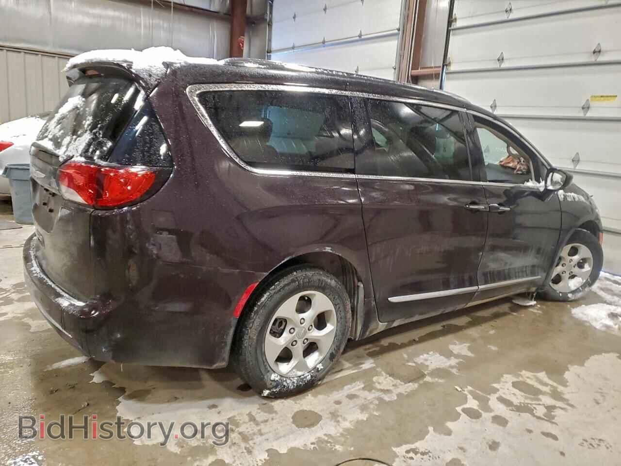 2017 CHRYSLER PACIFICA - VIN: 2C4RC1EG2HR591556 - Photo 3