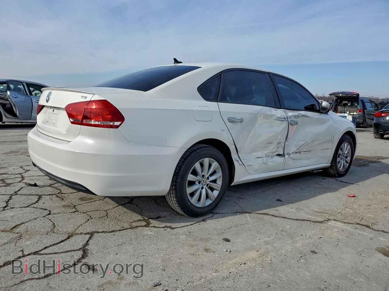 2015 VOLKSWAGEN PASSAT - VIN: 1VWAS7A37FC030410 - Фото 3