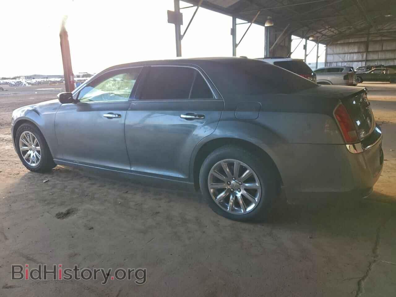 2012 CHRYSLER 300 - VIN: 2C3CCACG2CH249827 - Фото 2