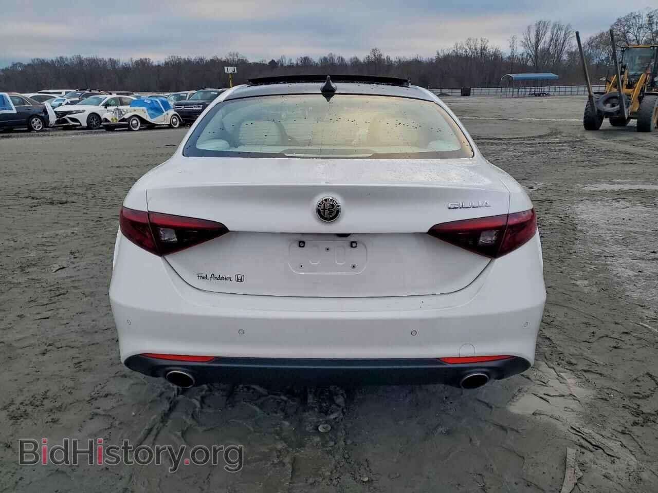 2017 ALFA ROMEO GIULIA - VIN: ZARFAECN6H7554650 - Фото 6