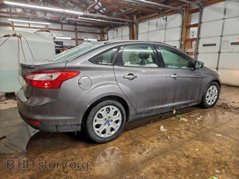 2012 Ford FOCUS (VIN 1FAHP3F27CL175508) — фото 3 из 12
