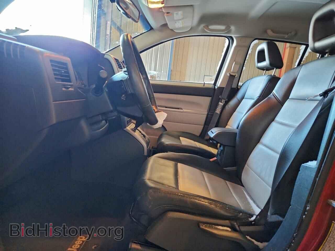 2007 JEEP COMPASS - VIN: 1J8FT57W57D190592 - Фото 7