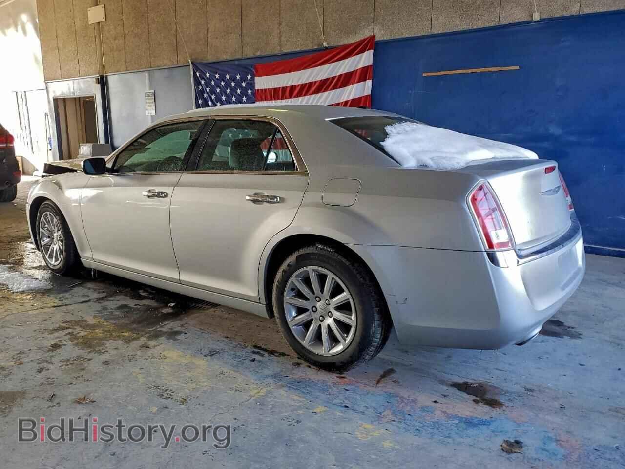 2012 CHRYSLER 300 - VIN: 2C3CCACG6CH309205 - Фото 2