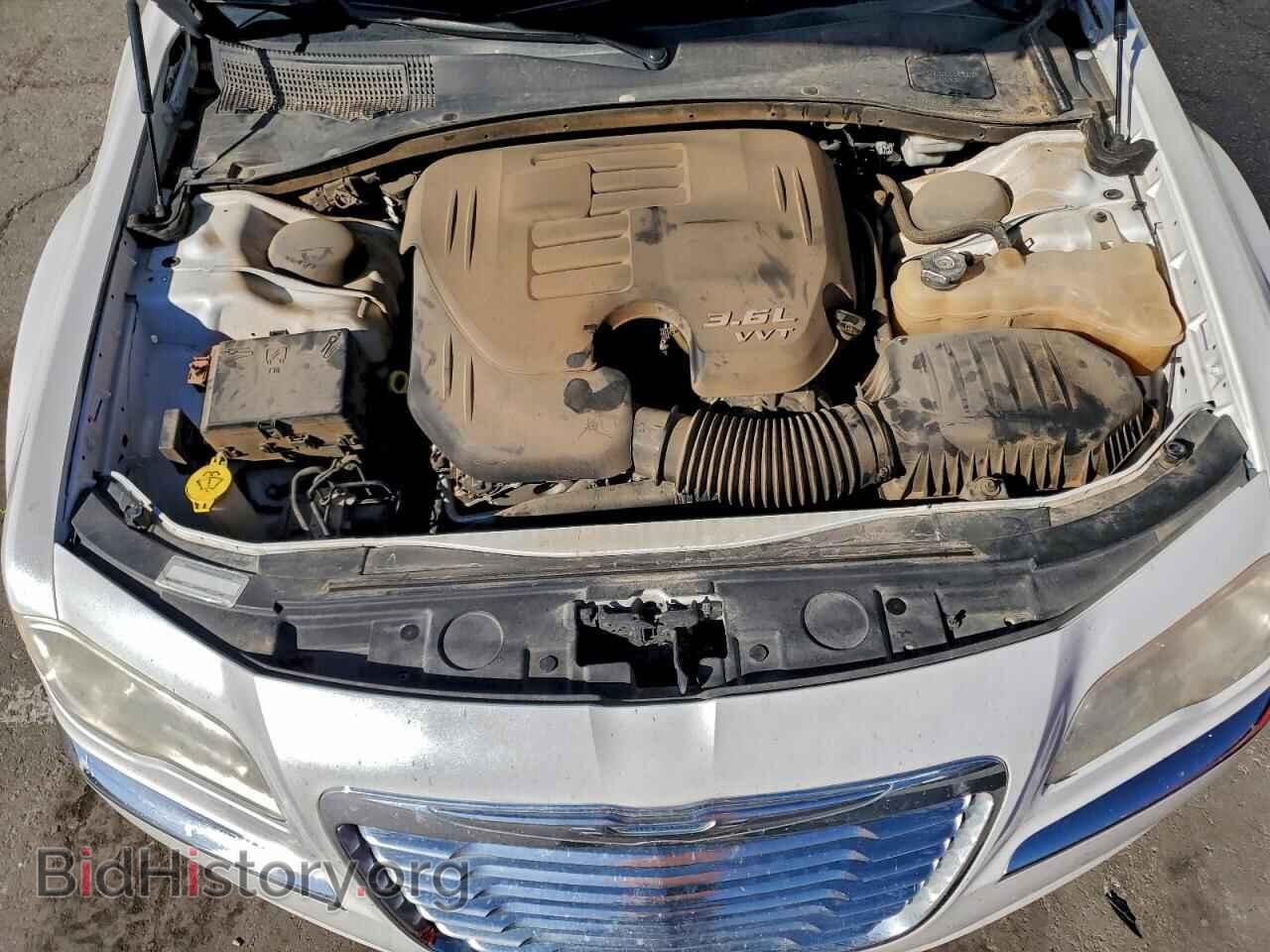 2012 CHRYSLER 300 - VIN: 2C3CCACG0CH152870 - Фото 11
