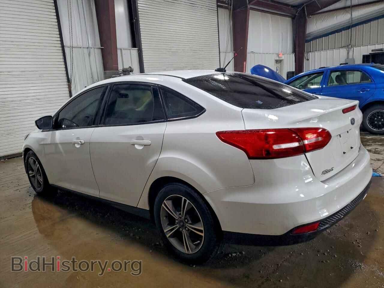 2017 FORD FOCUS - VIN: 1FADP3FE8HL275939 - Фото 2