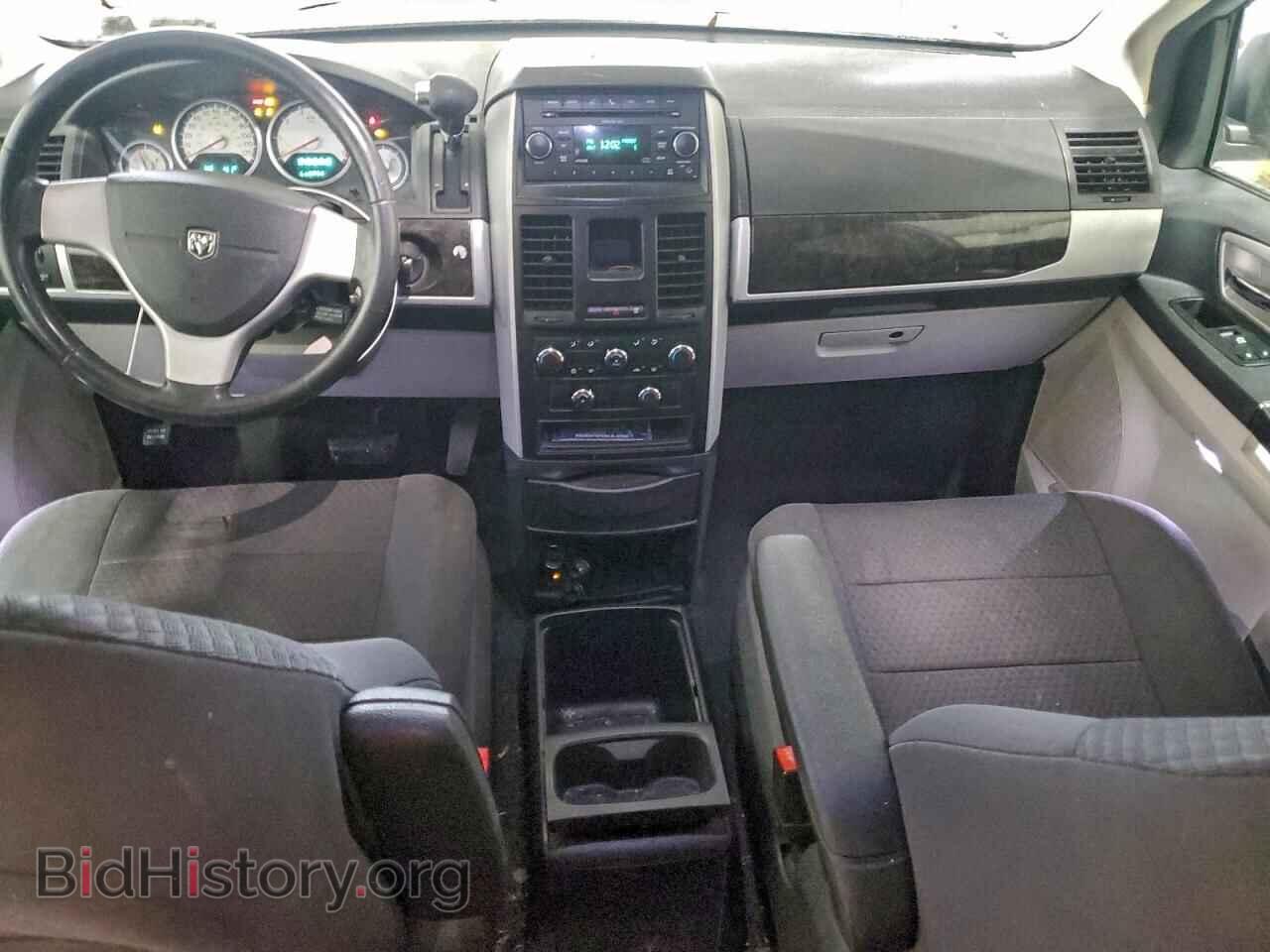 2010 DODGE CARAVAN - VIN: 2D4RN5D12AR323551 - Фото 8