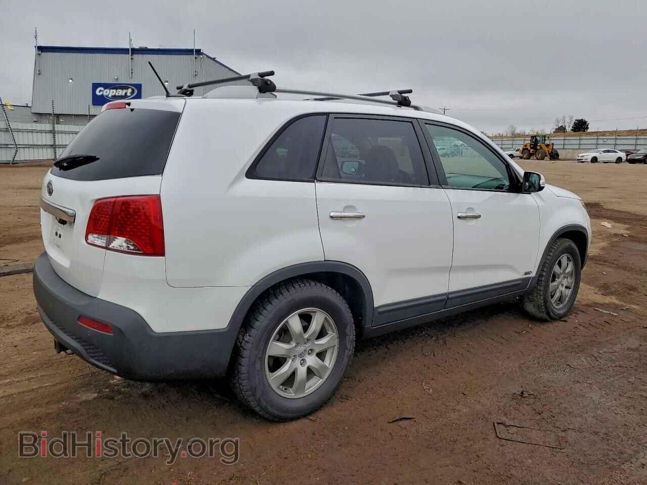 2012 KIA SORENTO - VIN: 5XYKTCA64CG295820 - Фото 3