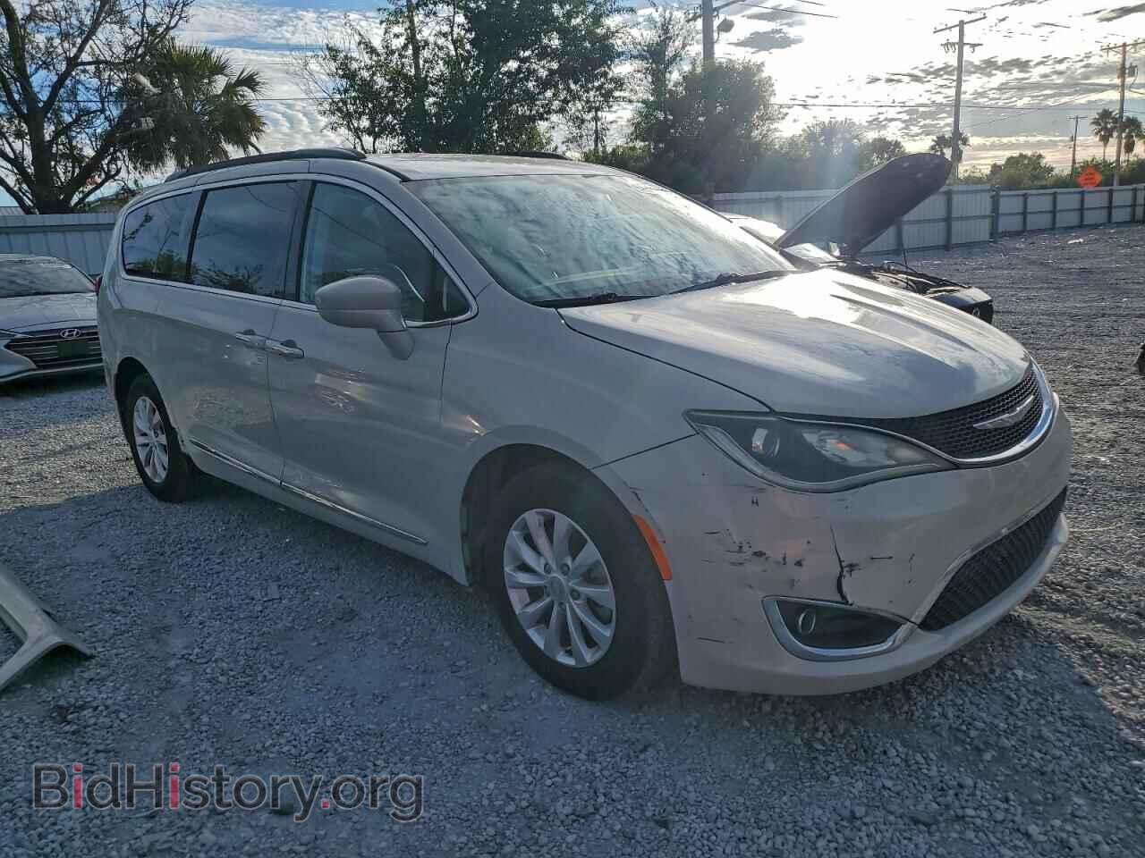 2017 CHRYSLER PACIFICA - VIN: 2C4RC1BG7HR705121 - Photo 4