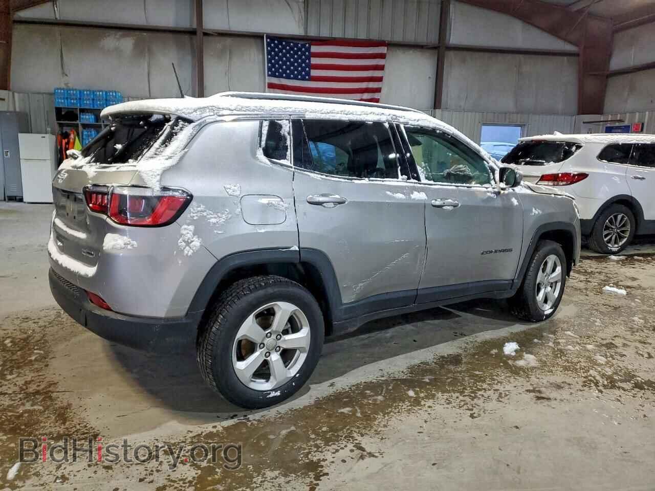 2019 JEEP COMPASS - VIN: 3C4NJDBB4KT839793 - Фото 3