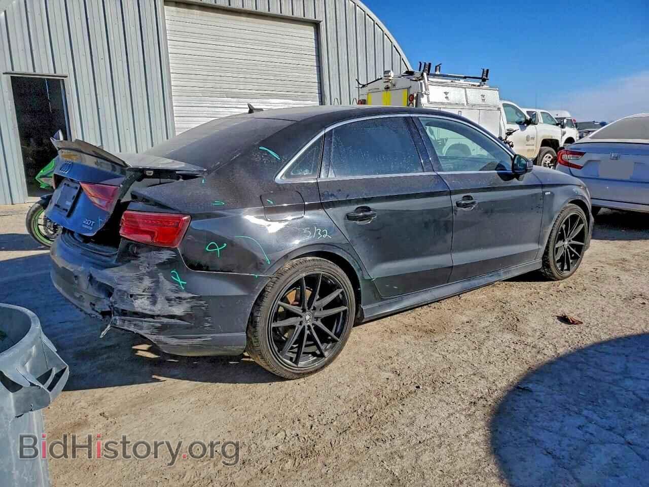 2018 AUDI A3 - VIN: WAUJ8GFF4J1017202 - Фото 3